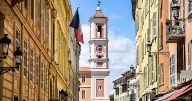 À Nice, cette rue minée par la drogue fermée par des vigiles et des portiques: « une pseudo-solution qui ne règle rien » pour Ciotti et le RN – Nice-Presse