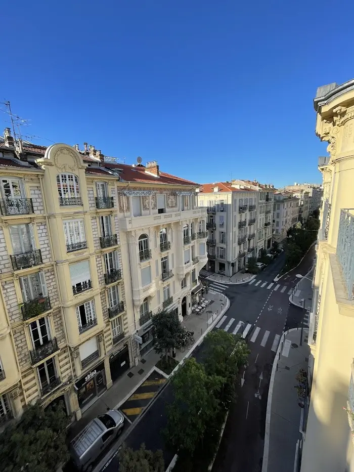 Nestor&Jeeves à Marseille : informations utiles