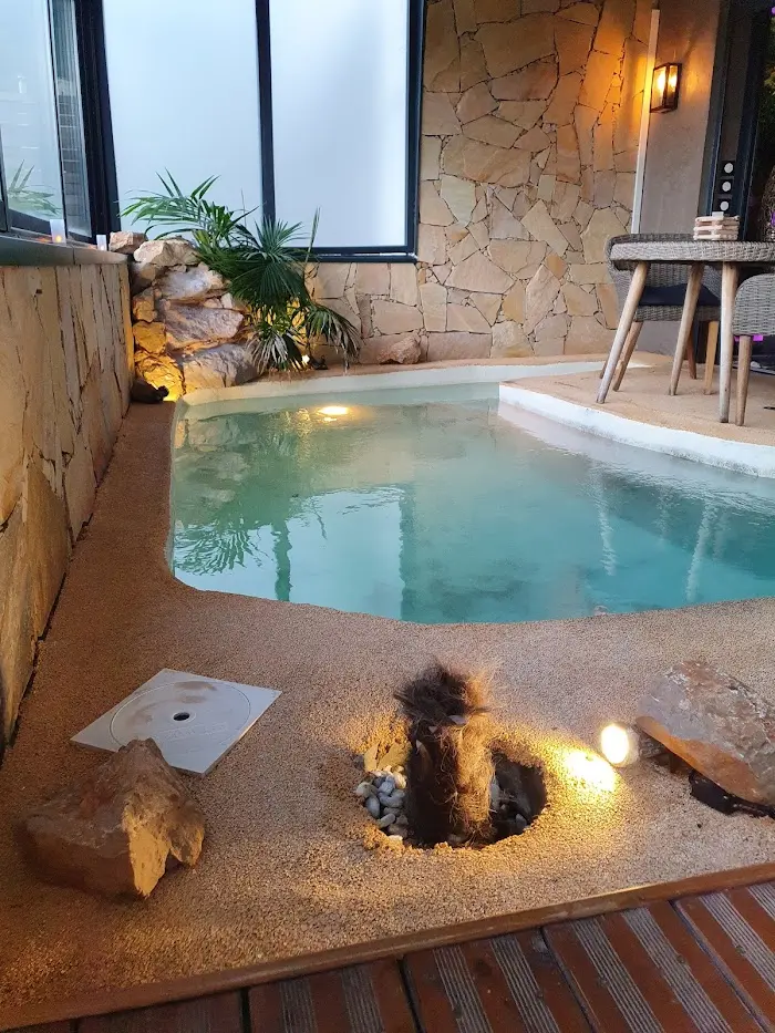 VILLA SENSORIELLE Bien etre & Gastronomie à Marseille : informations utiles