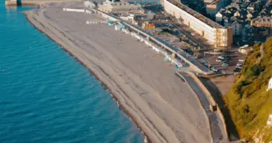 Quel sera le futur nom du Pavillon de la mer éphémère sur le port de Nice? Les habitants consultés – Nice-Matin