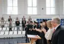 « Un formateur de citoyens, un repère »: parents d’élèves et enseignants célèbrent le départ en retraite de Jamel Jebabli, prof de sports dans ce collège de Nice – Nice-Matin